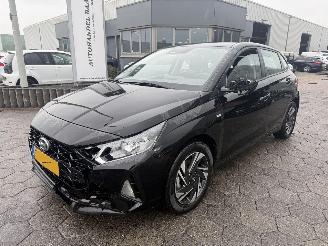 Voiture accidenté Hyundai Bayon 1.0 T-GDI Comfort 2023/8