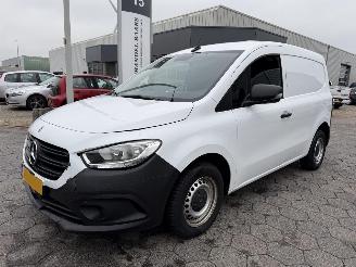uszkodzony samochody ciężarowe Mercedes Citan 108 CDI L1 Base 2022/11