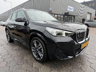 krockskadad bil auto BMW X1 XDRIVE30E 2024/5