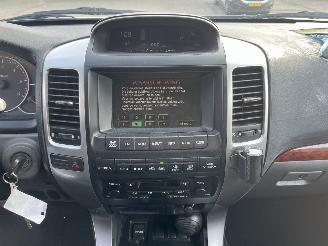 Toyota Landcruiser 3.0 D-4D VX HR Blind Van picture 17