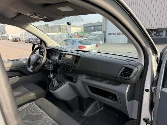 Citroën Jumpy 2.0 BlueHDI 120 Club M S&S picture 16