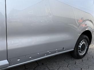 Citroën Jumpy 2.0 BlueHDI 120 Club M S&S picture 8