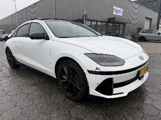 skadebil auto Hyundai IONIQ 6 First Edition AWD 77.4 kWh 2023/10