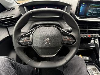 Peugeot e-208 EV Allure Pack 50 kWh picture 17