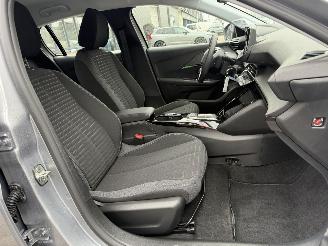 Peugeot e-208 EV Active 50 kWh picture 16