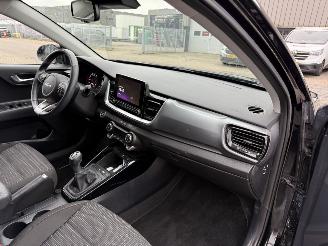 Kia Stonic 1.0 T-GDi MHEV DynamicPlusLine picture 14