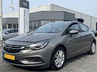 Avarii autoturisme Opel Astra 1.0 Online Edition 2017/4
