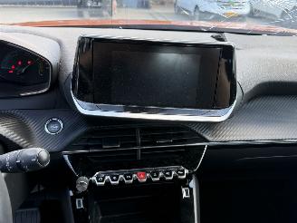 Peugeot e-2008 EV Active Pack 50 kWh picture 17