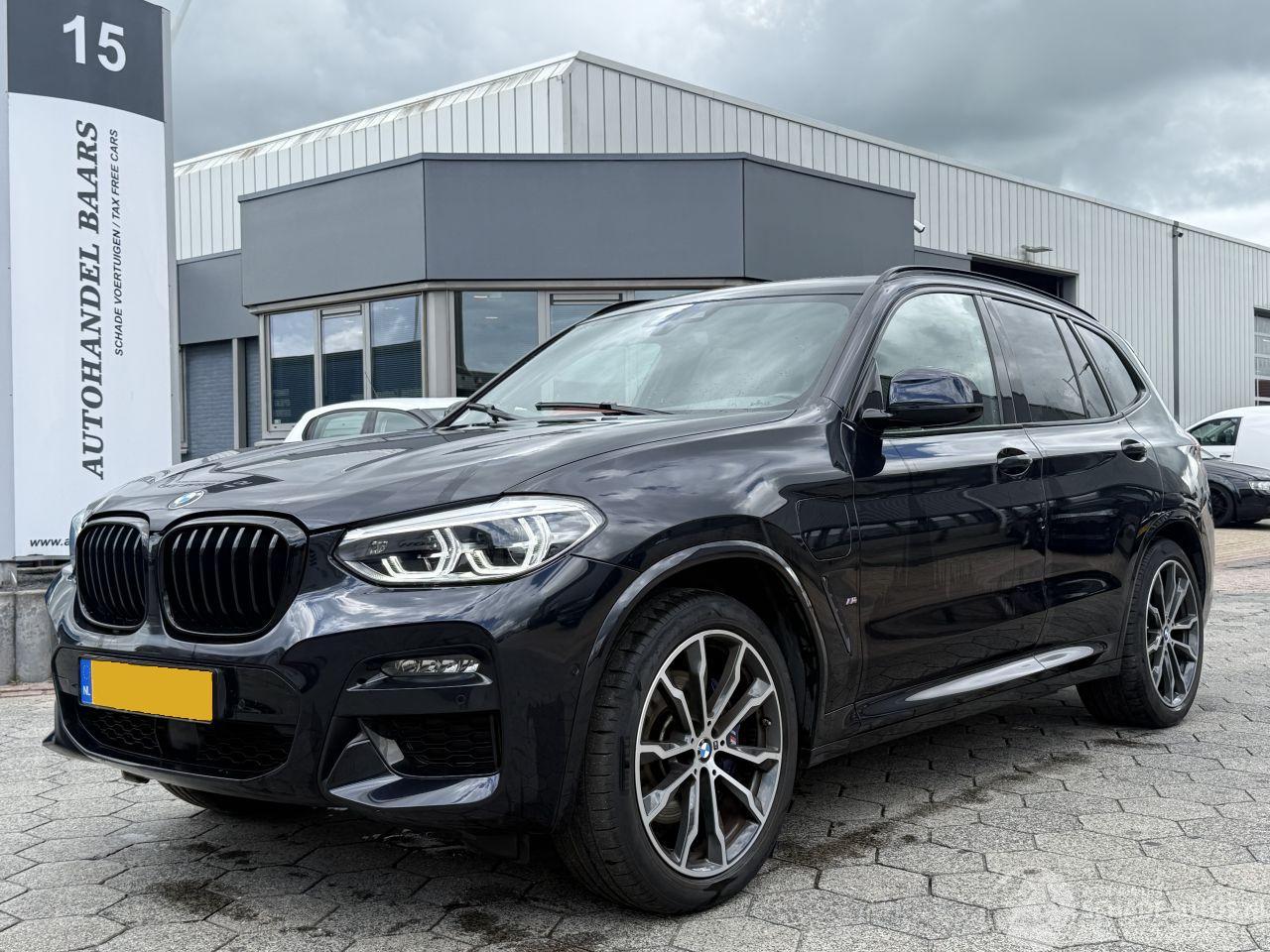 BMW X3 xDrive30e M High Exe