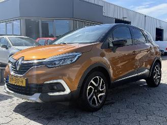 Schadeauto Renault Captur 0.9 TCe Intens 2017/8