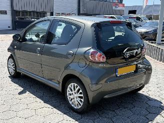 Unfallwagen Toyota Aygo 1.0-12V Aspiration Green 2010/1