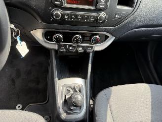 Kia Rio 1.2 CVVT picture 20