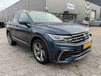 Schadeauto Volkswagen Tiguan 1.5 TSI R-Line Business 2023/8