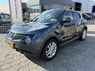 skadebil auto Nissan Juke 1.6 Urban Premium 2013/1