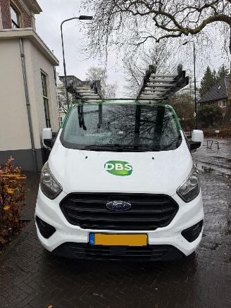 damaged commercial vehicles Ford Transit Custom 2.0 TDCI l1 h1 trend 2018/7