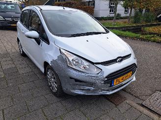 Ford B-Max 1.0i picture 2