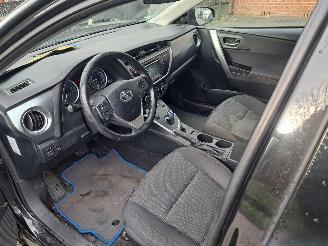 Toyota Auris Touring Sports 1.8 hybrid picture 3
