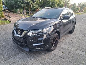 Voiture accidenté Nissan Qashqai 1.2 business edition 2018/10