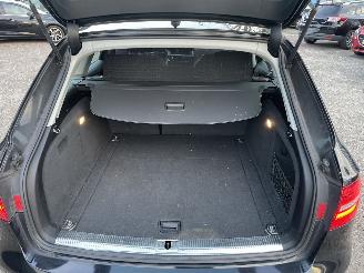 Audi A4 Avant 2.0 TDIe Pro Line AIRCO NAVI LEDER picture 12