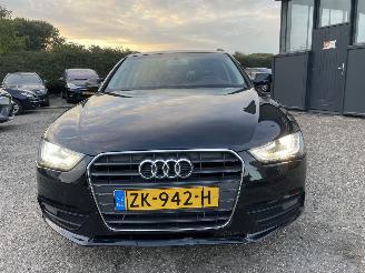 Audi A4 Avant 2.0 TDIe Pro Line AIRCO NAVI LEDER picture 6