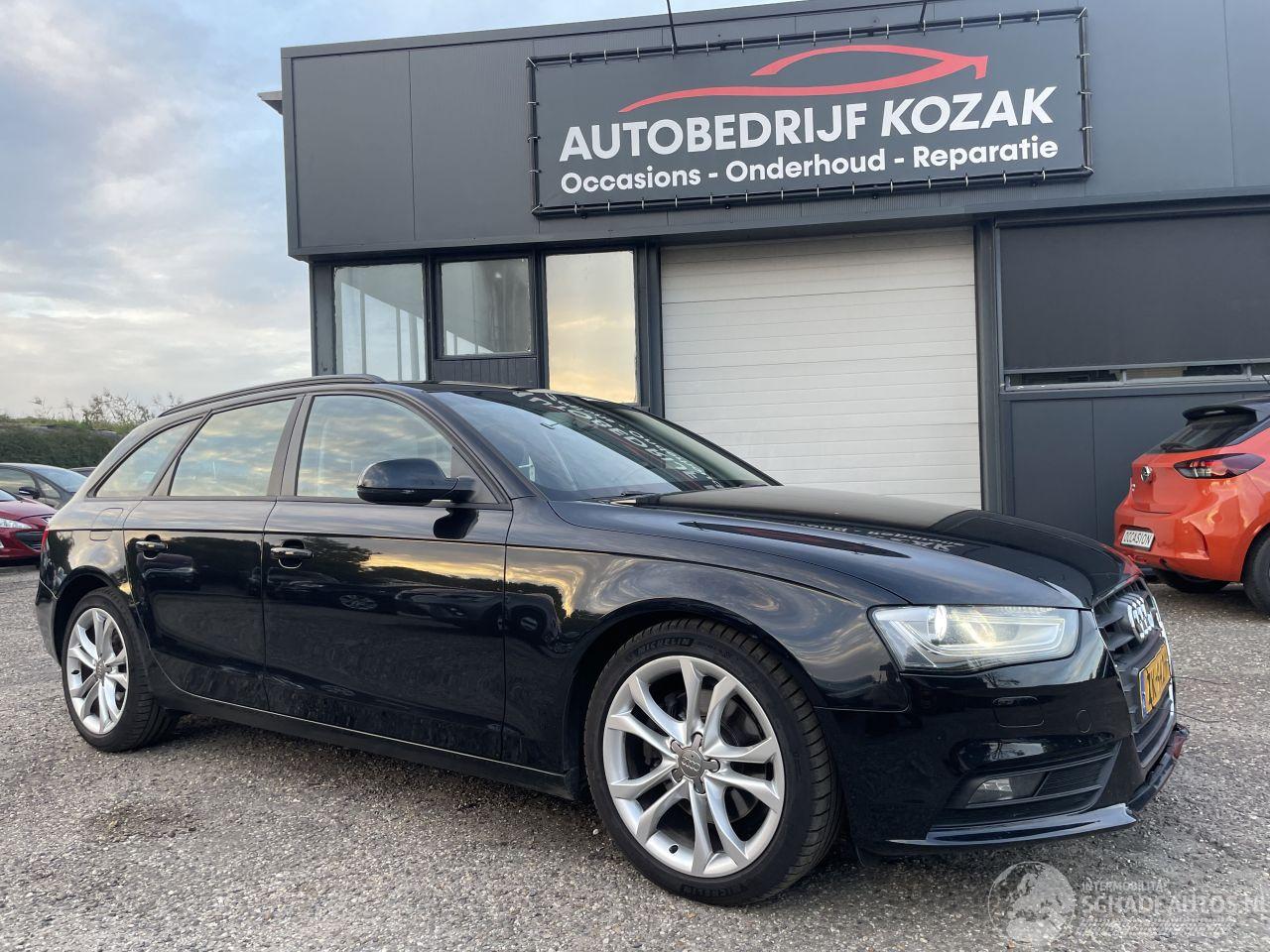 Audi A4 Avant 2.0 TDIe Pro Line AIRCO NAVI LEDER