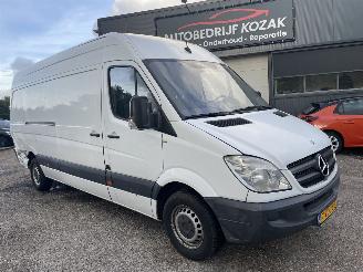 skadebil bedrijf Mercedes Sprinter 511 2.2 CDI L4H2 MAXI AIRCO CRUISE 2007/10