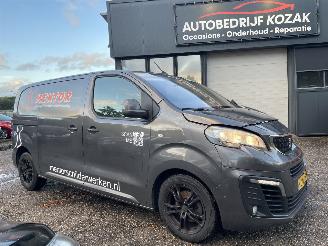krockskadad bil bedrijf Peugeot Expert 2.0 BlueHDI 120 AIRCO AUTOMAAT 2019/11