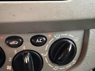 Opel Vivaro 1.9 CDTI L1H1 AIRCO MARGE 3 pers. picture 12