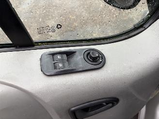 Opel Vivaro 1.9 CDTI L1H1 AIRCO MARGE 3 pers. picture 8