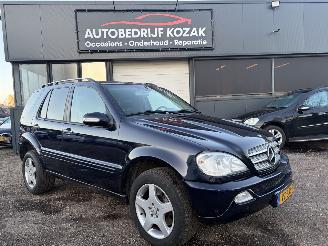 voitures fourgonnettes/vécules utilitaires Mercedes M-klasse ML 270 CDI AUTOMAAT NIEUWE APK 2004/6