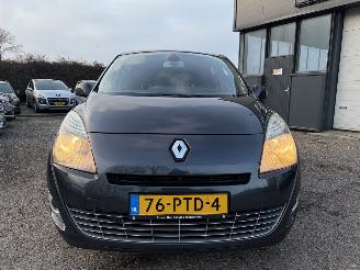 Renault Grand-scenic 2.0 Dynamique AUTOMAAT PANORAMA CRUISE picture 6