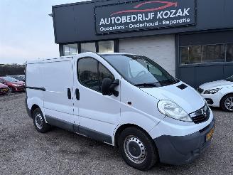ocasión vehículos comerciales Opel Vivaro 2.5 CDTI AIRCO NIEUWE APK MARGE 2009/7