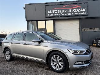 Schadeauto Volkswagen Passat Variant 1.6 TDI Connected Series NAVI 2016/7