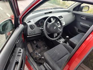 Suzuki Swift 1.3 picture 5