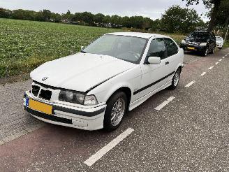 BMW 3-serie 316i compact E36/5 picture 2