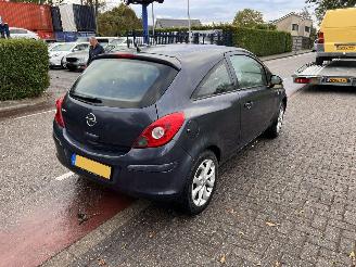 Opel Corsa 1.2-16V picture 3