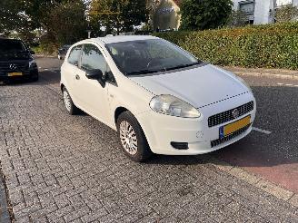skadebil auto Fiat Grande Punto 1.2 2009/4