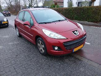 Unfallwagen Peugeot 207 1.4-16V VTi 2011/1