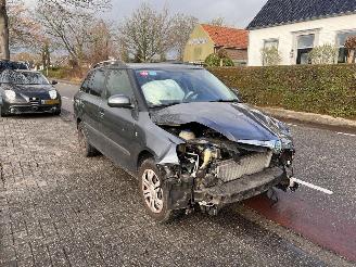 Vrakbiler auto Skoda Fabia 1.2 TSi 2012/3