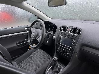 Volkswagen Golf 1.2 TSi Combi picture 6