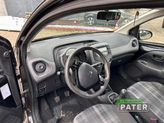 Peugeot 108 108, Hatchback, 2014 1.0 12V VVT-i picture 9