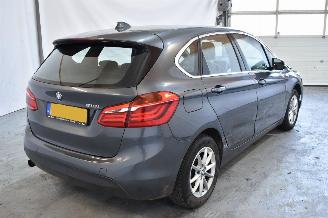 BMW 2-serie 218i Essential picture 7