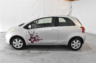 Toyota Yaris  picture 4