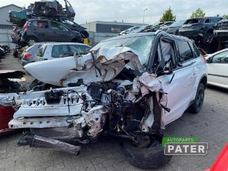 Salvage car Suzuki Vitara Vitara (LY/MY), SUV, 2015 1.4 S Turbo 16V AllGrip 2017/2