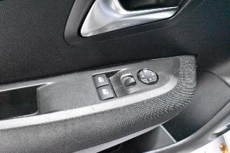 Peugeot 208 1.2 PureTech Active picture 20