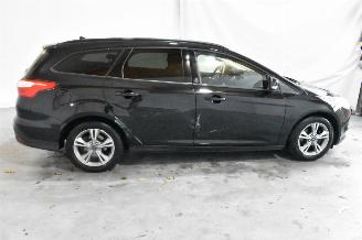 Ford Focus 1.0 EcoBoost Trend picture 8