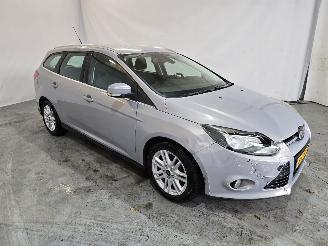 Auto incidentate Ford Focus 1.0 EcoB. Titanium 2013/7