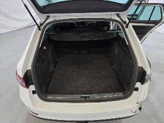 Skoda Superb 1.6 TDI Ambition Bns picture 24