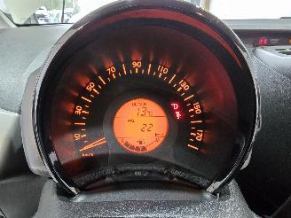 Peugeot 108 1.0 e-VTi Blue Lion picture 24