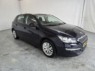 Peugeot 308 1.2 VTi Blue Lease picture 1